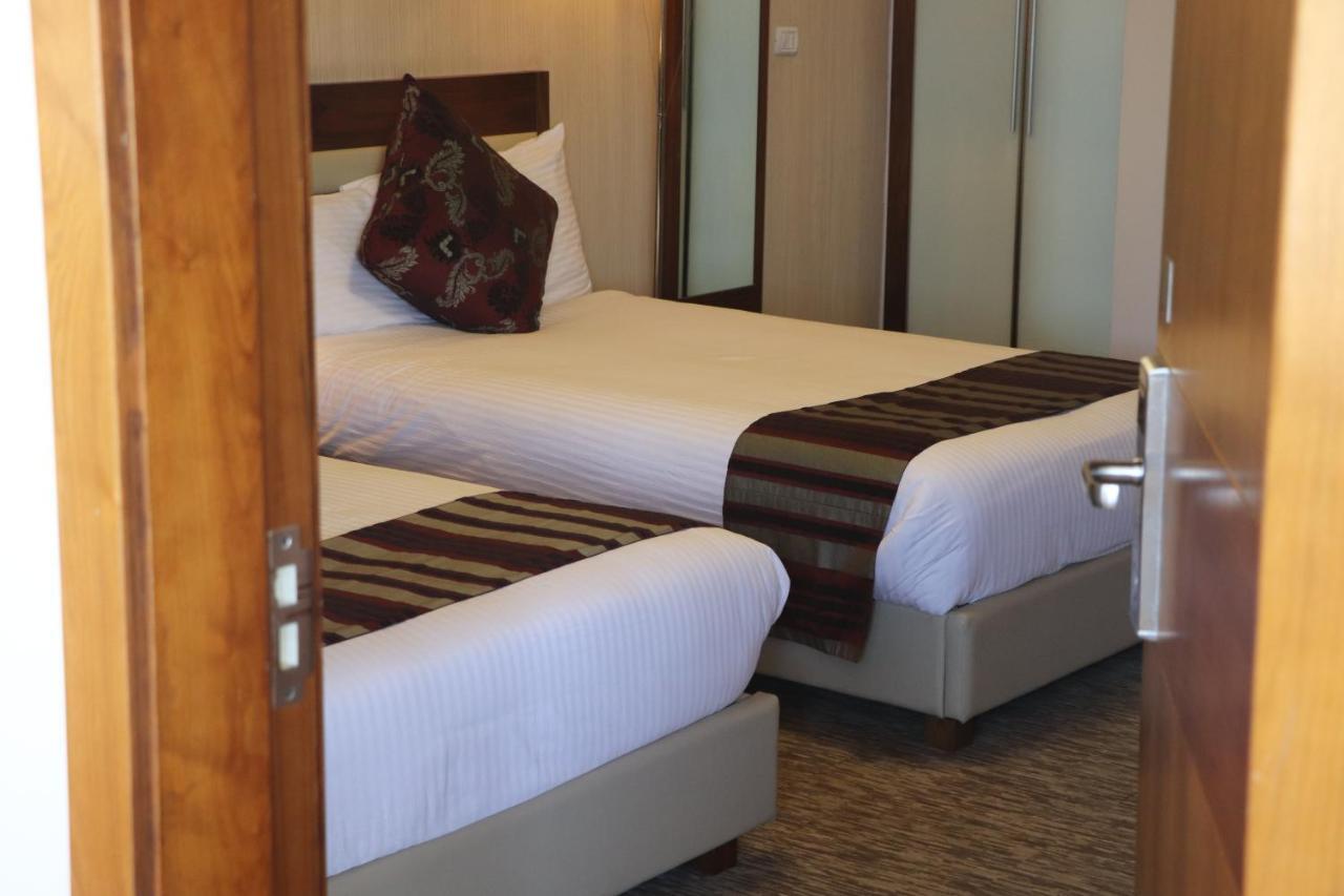 Mamba Point Hotel 몬로비아 외부 사진
