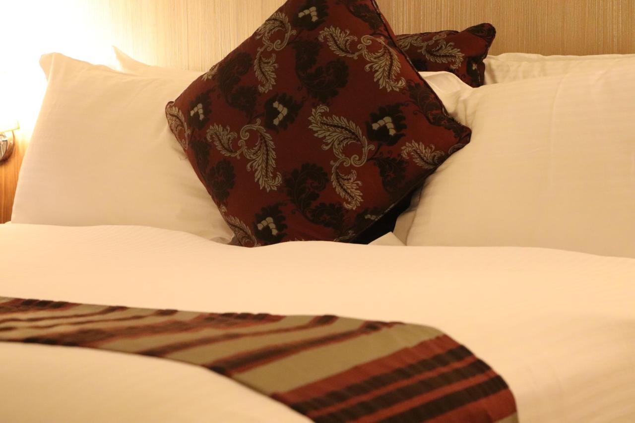 Mamba Point Hotel 몬로비아 외부 사진